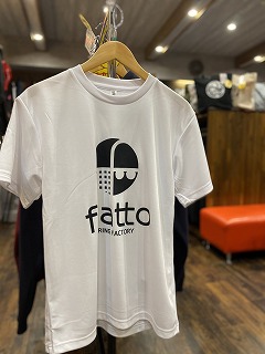 frattoオリジナル　　Tシャツ　マーク　　ホワイトxブラック