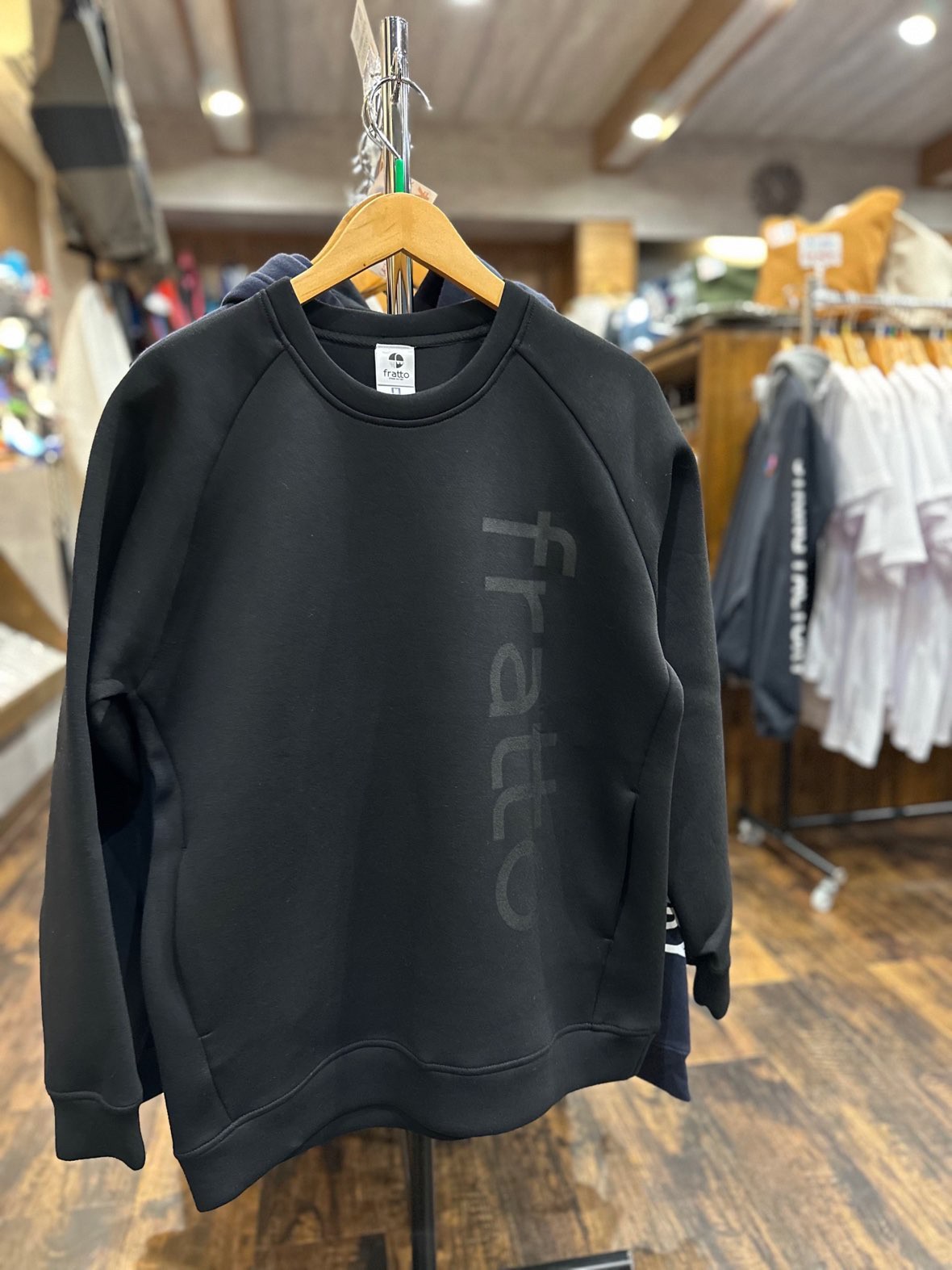 frattoオリジナル　　ダンボールニット　　クルーネックトレーナー　　　ブラック