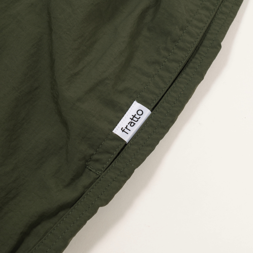 frattoオリジナル バーサタイルナイロンパンツ カーキ