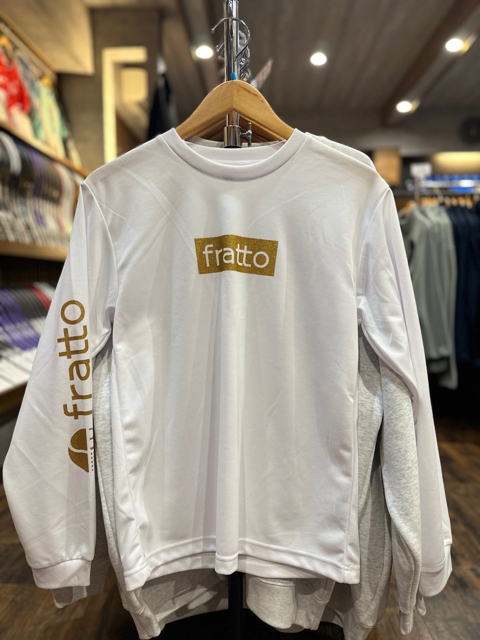 frattoオリジナルロゴロングTシャツ　　　ホワイトxグリッターラメゴールド