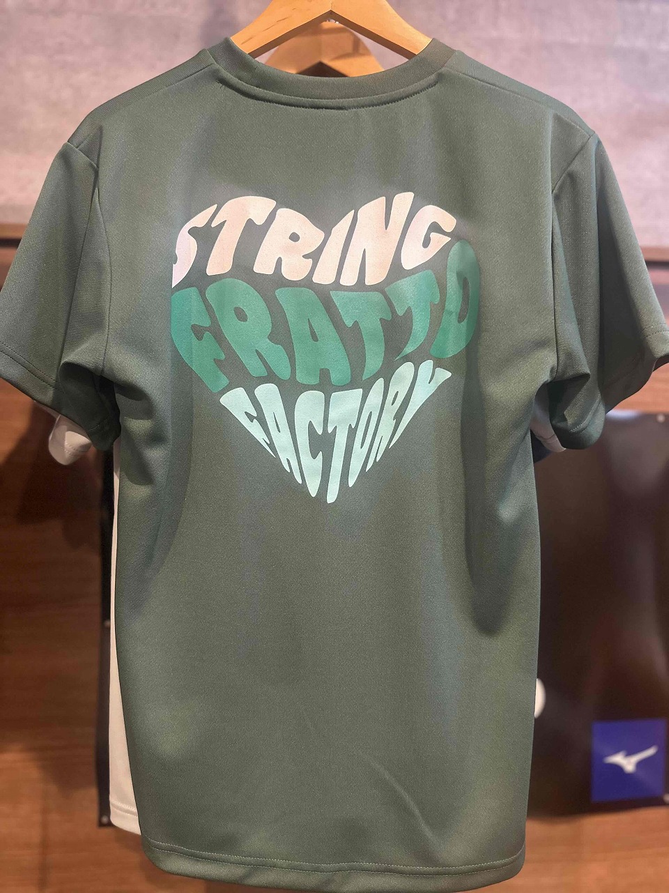 frattoオリジナル　　Tシャツ　ハート　グリーン