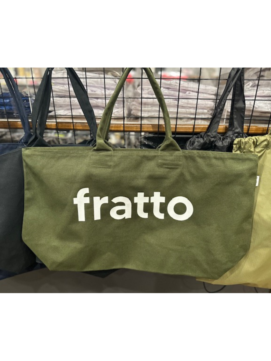 frattoオリジナル ファスナートート カーキ